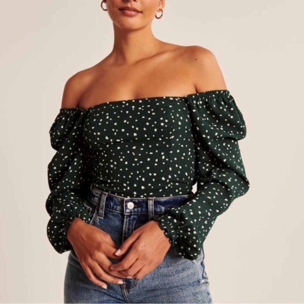 Abercrombie & Fitch Green and White Smocked Puff Sleeve Blouse